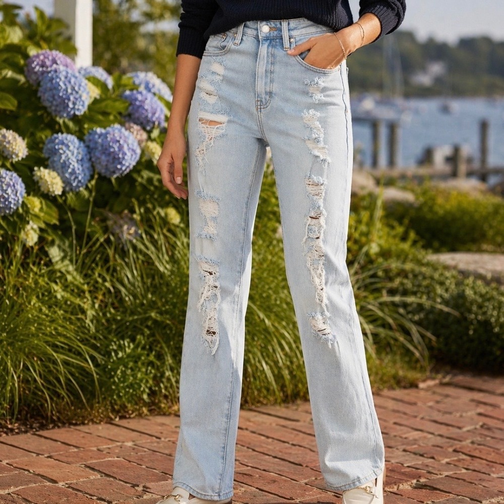 Fashion Nova Womens High Rise Distressed Straight Leg Jeans Light Wash Size 5